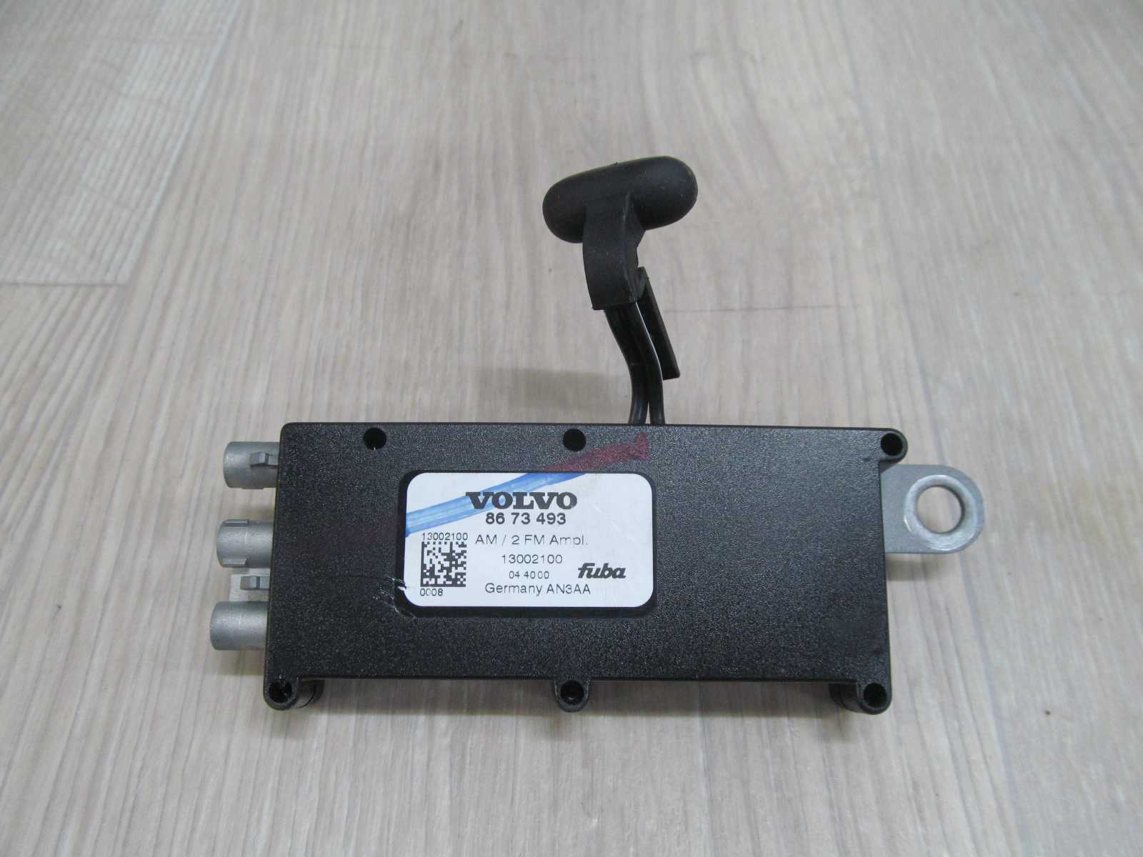 VOLVO C30 S40 V50 04-12 MODUL WZMACNIACZ ANTENY 8673493