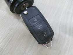 AUDI VW TOUAREG 7L 03-10 STACYJKA Z KLUCZYKIEM 3D0905865E