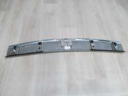 VW TOUAREG 7L 03-10 OSLONA NAKLADKA BAGAZNIKA CHROM 7L6863459E