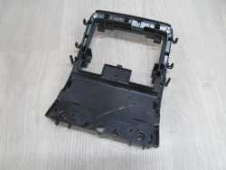 VOLVO S40 V50 UCHWYT MOCOWANIE OBUDOWA LAMPKI OSWIETLENIA KABINY 08650585