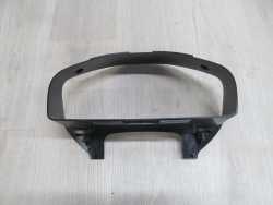 VOLVO S40 V50 RAMKA OSLONA DASZEK LICZNIKA 8687453 04-12