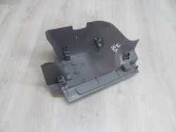 VOLVO V50 OSLONA PASA NAPINACZA TYL 08650743 PRAWA 04-12