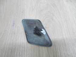 VOLVO S40 V50 04-07 OSLONA ZASLEPKA DYSZ SPRYSKIWACZA PRAWA 30655873 614-46