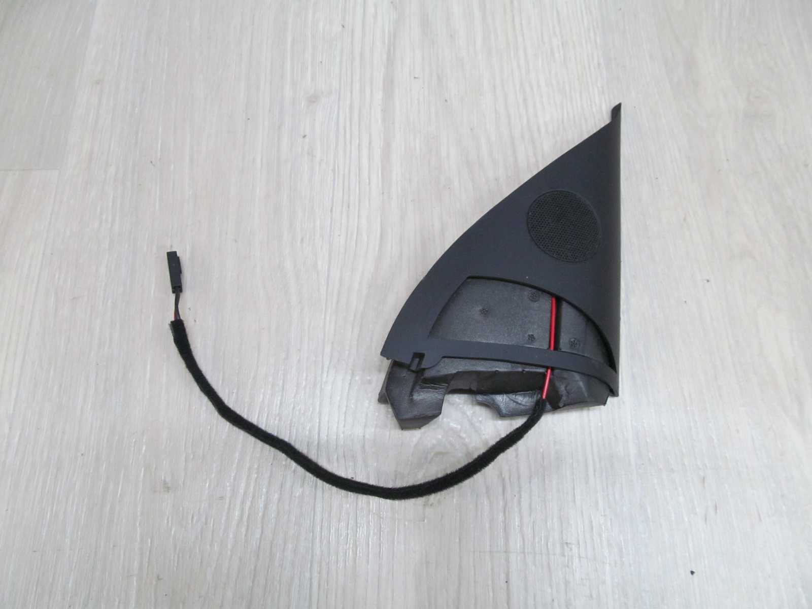 VW TOUAREG 7L 03-10 GLOSNIK WYSOKOTONOWY PRZOD PRAWY 7L6837986