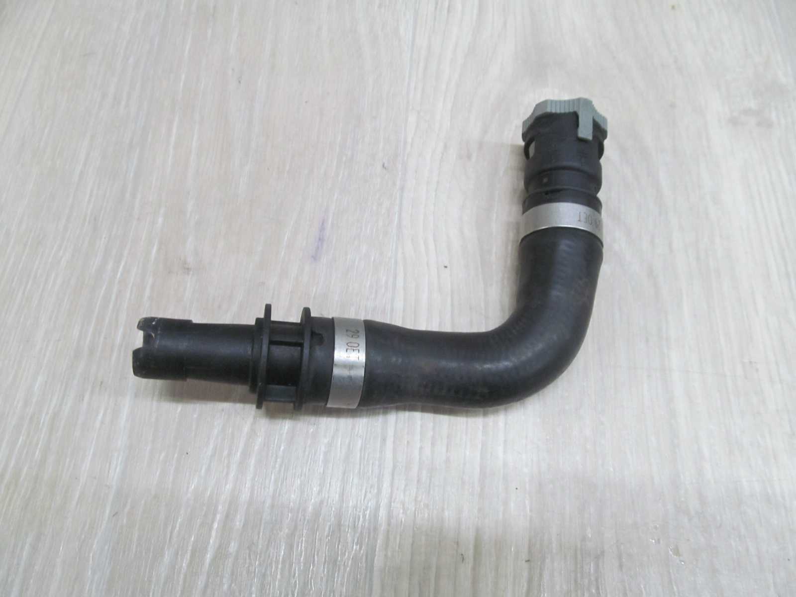 VOLVO S40 V50 2.4 i WAZ PRZEWOD WODY 3M5H-18K580-BB 04-12