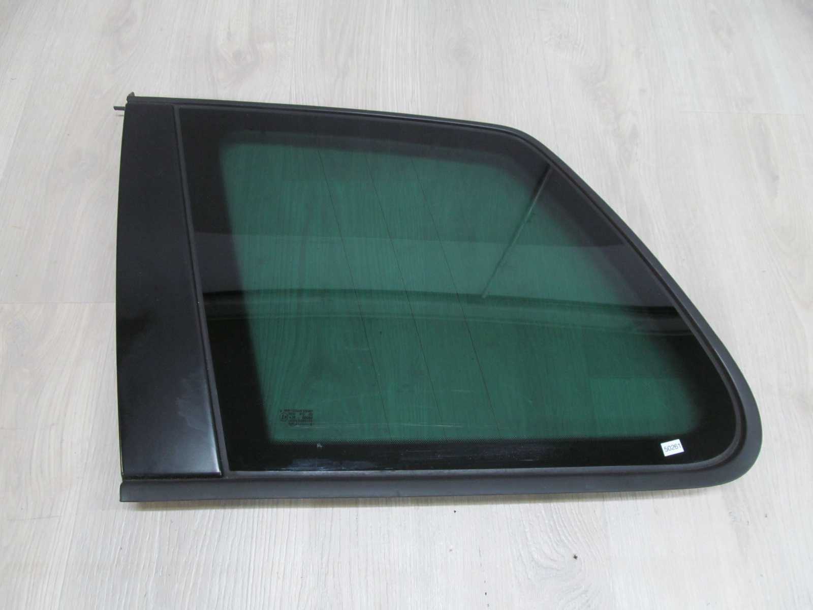VW TOUAREG 7L 03-10 SZYBA KAROSERYJNA TYL LEWA 7L6845297