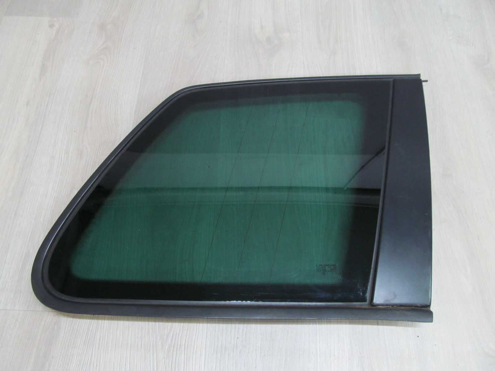 VW TOUAREG 7L 03-10 SZYBA KAROSERYJNA TYL PRAWA 7L6845298