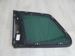 VW TOUAREG 7L 03-10 SZYBA KAROSERYJNA TYL PRAWA 7L6845298