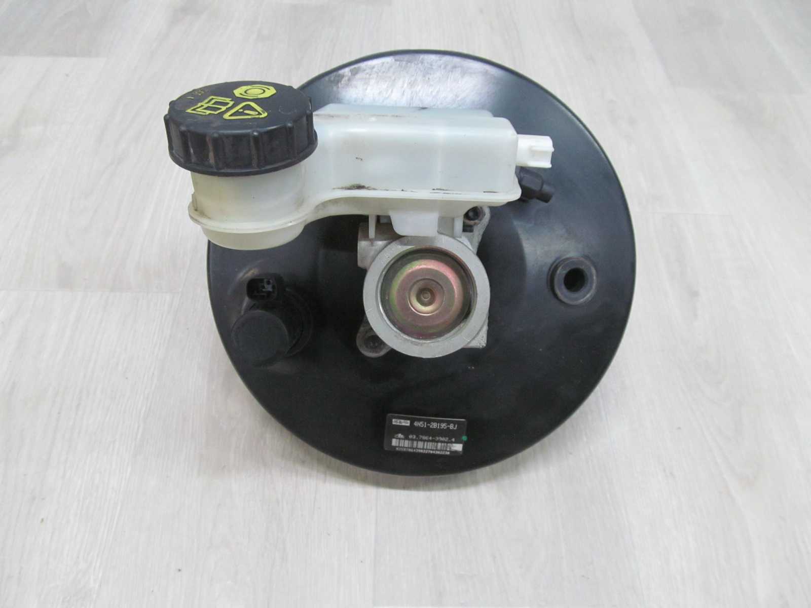 VOLVO S40 S60 V50 SERWO SERVO HAMULCOWE POMPA 4N51-2B195-BJ 106318-90771