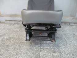 RENAULT TRAFIC VIVARO LIFT FOTEL SIEDZENIE PASAZERA 01-14