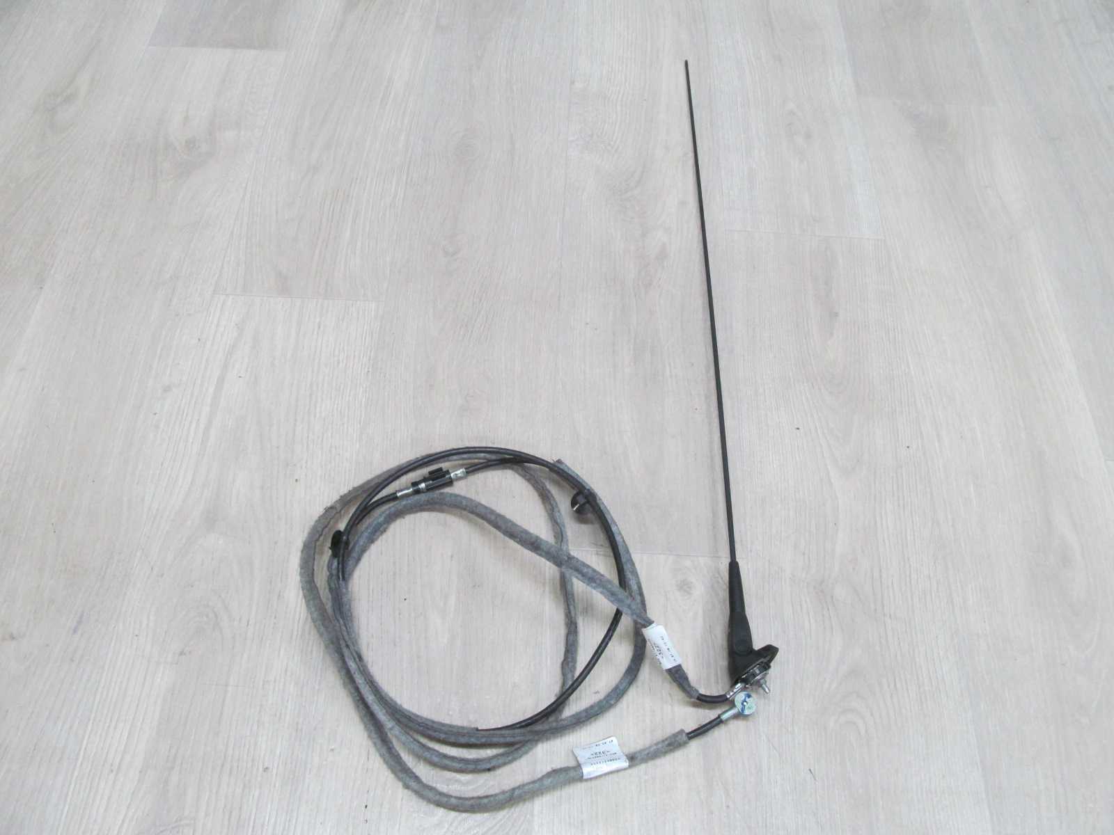 OPEL VIVARO TRAFIC 01-14 ANTENA DACHOWA 8200685111A 8200685116B 93859528A