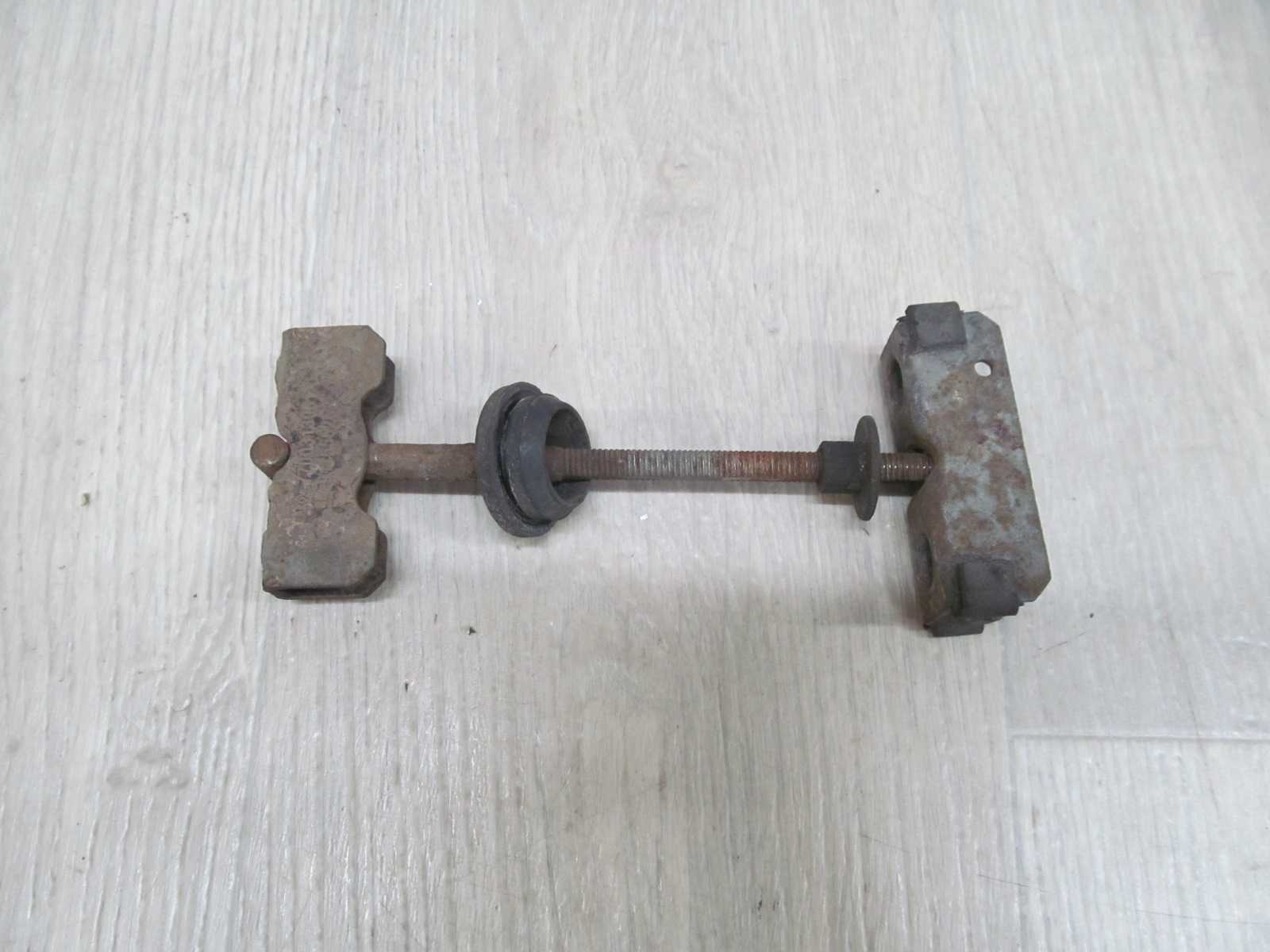 OPEL VIVARO TRAFIC 06-14 REGULATOR NACIAG LINEK HAMULCA 7700313061