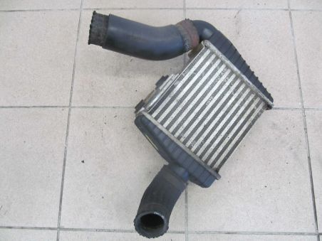 HYUNDAI ELANTRA CRDI CHLODNICA INTERCOOLER