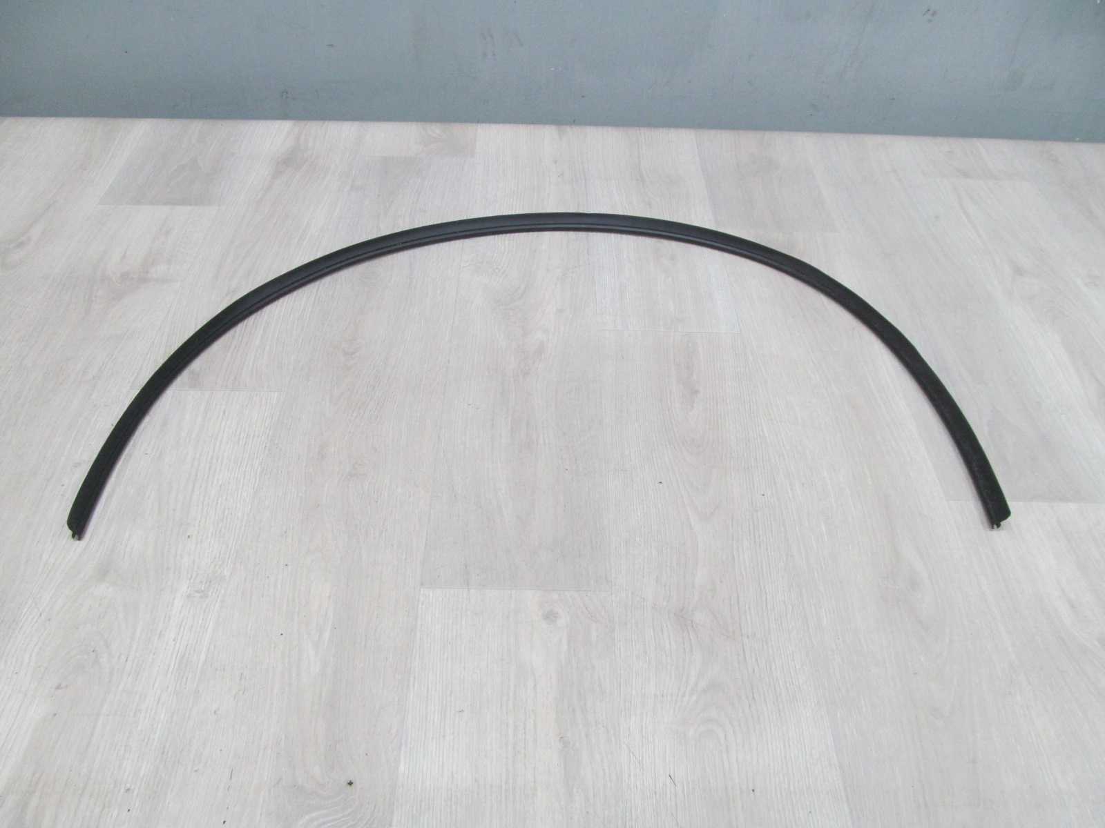OPEL VIVARO TRAFIC 06-14 USZCZELKA MASKI