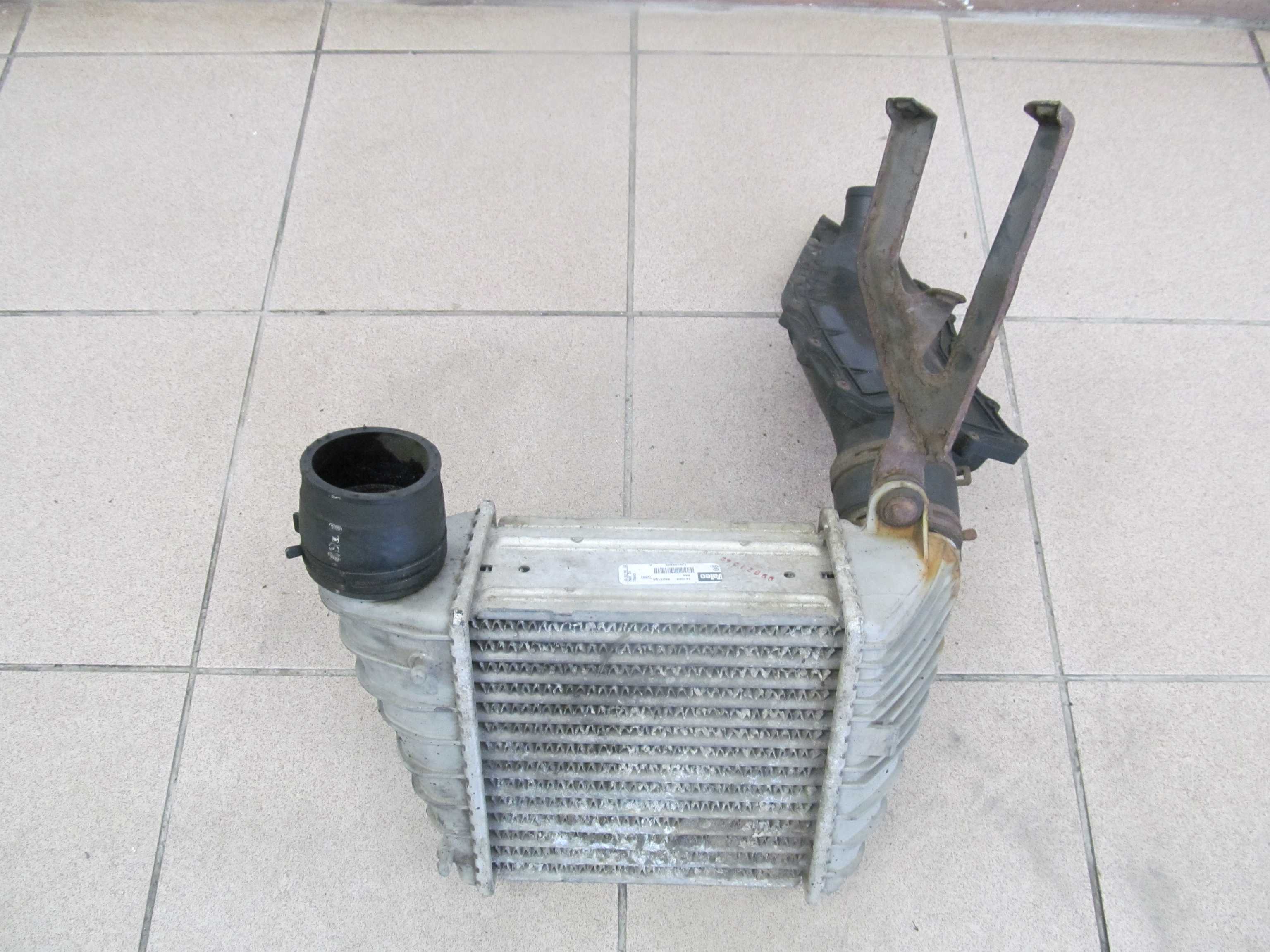 VW GOLF IV LEON INTERCOOLER CHLODNICA 1J0145805D