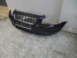 VOLVO C70 06-10 ZDERZAK PRZOD GRILL ATRAPA 467-26