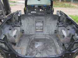VOLVO C70 06-13 CWIARTKA BLOTNIK TYL LEWY 467-26