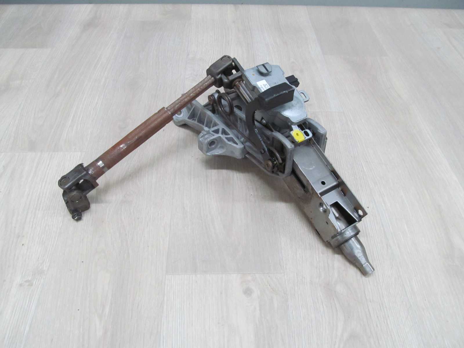 VOLVO C70 07-13 SZTYCA KOLUMNA KIEROWNICY KRZYZAK 03518609