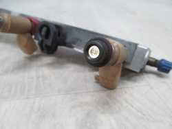 VOLVO C30 S40 V50 C70 2.4 B WTRYSK WTRYSKIWACZ PALIWA 8627815 02-14