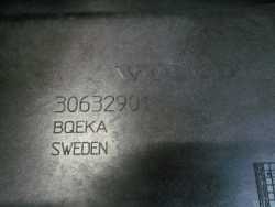 VOLVO C70 06-13 POLKA OSLONA BAGAZNIKA 30632901