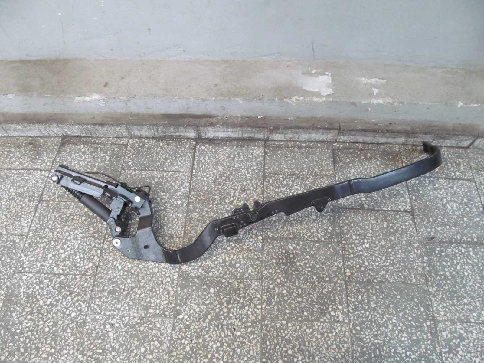 VOLVO C70 06-13 ZAWIAS SILOWNIK DACHU LEWY 9212632