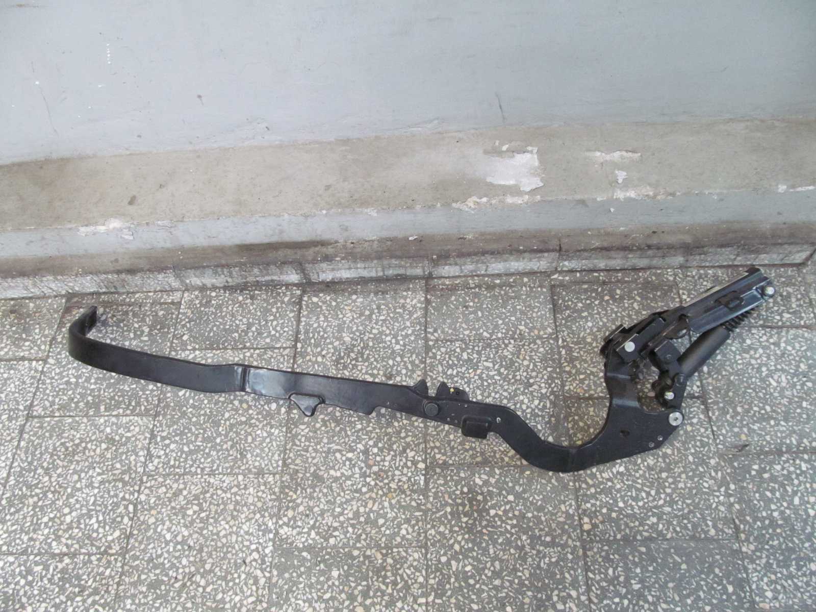 VOLVO C70 06-13 ZAWIAS SILOWNIK DACHU PRAWY 9215277