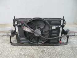 VOLVO S40 V50 C70 2.4 i CHLODNICE WENTYLATORY 3M51-8005-DB 04-12