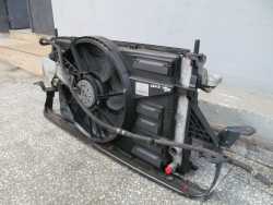 VOLVO S40 V50 C70 2.4 i CHLODNICE WENTYLATORY 3M51-8005-DB 04-12