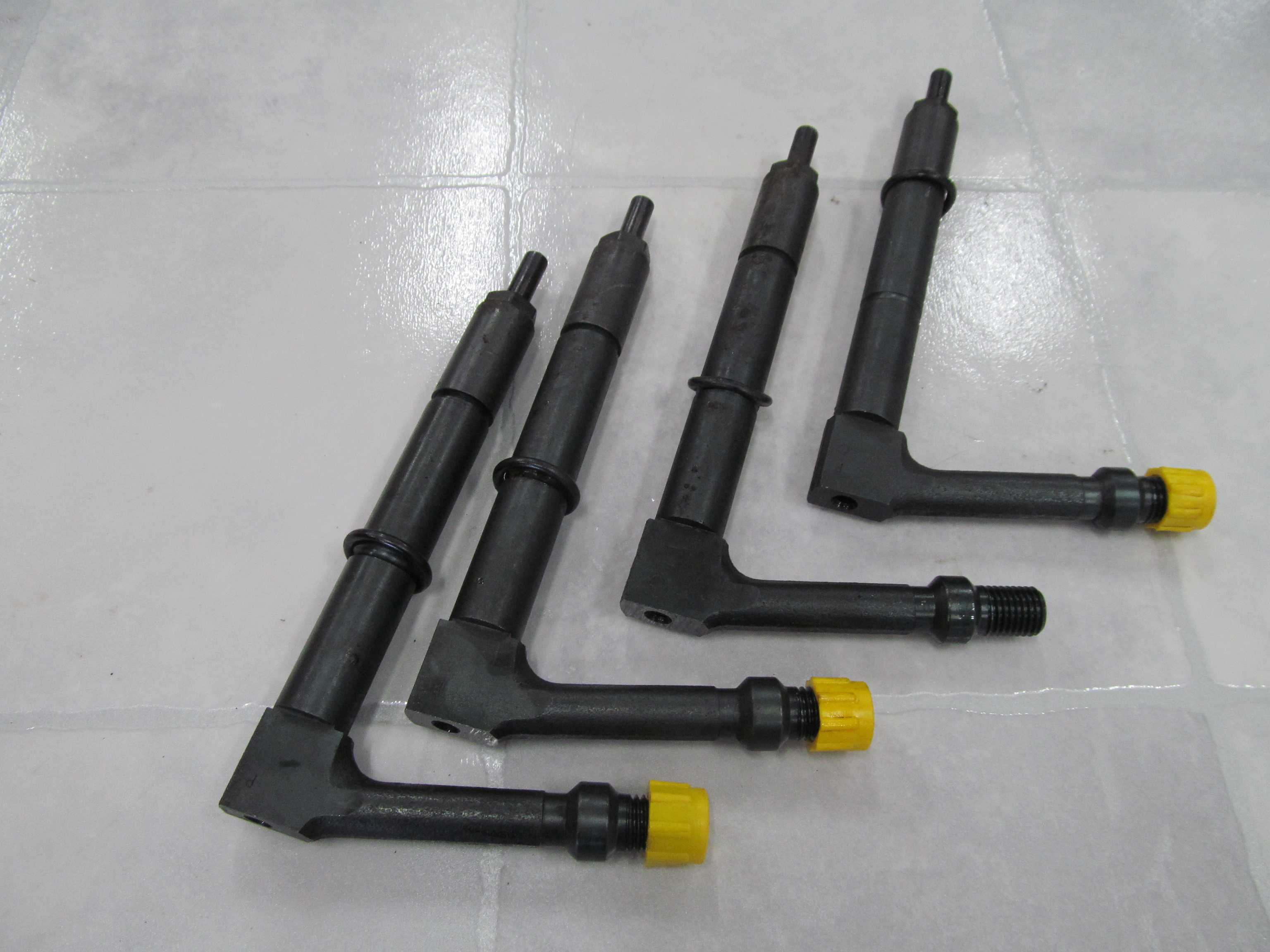 NISSAN 2.5TDI WTRYSK WTRYSKIWACZ 4113-48-4100