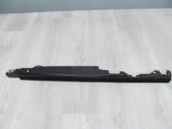 VOLVO C70 06-13 PROWADNICA USZCZELKA SZYBY PRAWY TYL