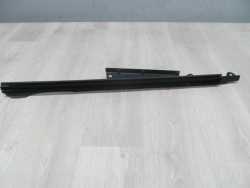 VOLVO C70 06-13 PROWADNICA USZCZELKA SZYBY PRAWY TYL
