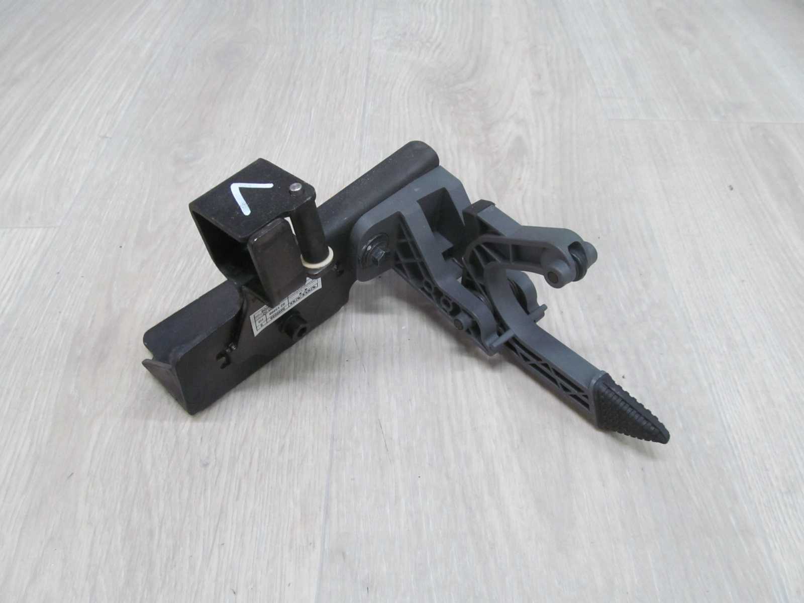 VOLVO C70 06-13 ZAMEK RYGIEL DACHU LEWY 9466688