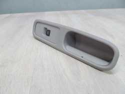 VOLVO C30 S40 V50 C70 06-13 PANEL PRZELACZNIK SZYB PRZOD PRAWY 9466562 9466562