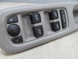 VOLVO C30 S40 V50 C70 06-13 PANEL PRZELACZNIK SZYB PRZOD LEWY 30773433 320201201