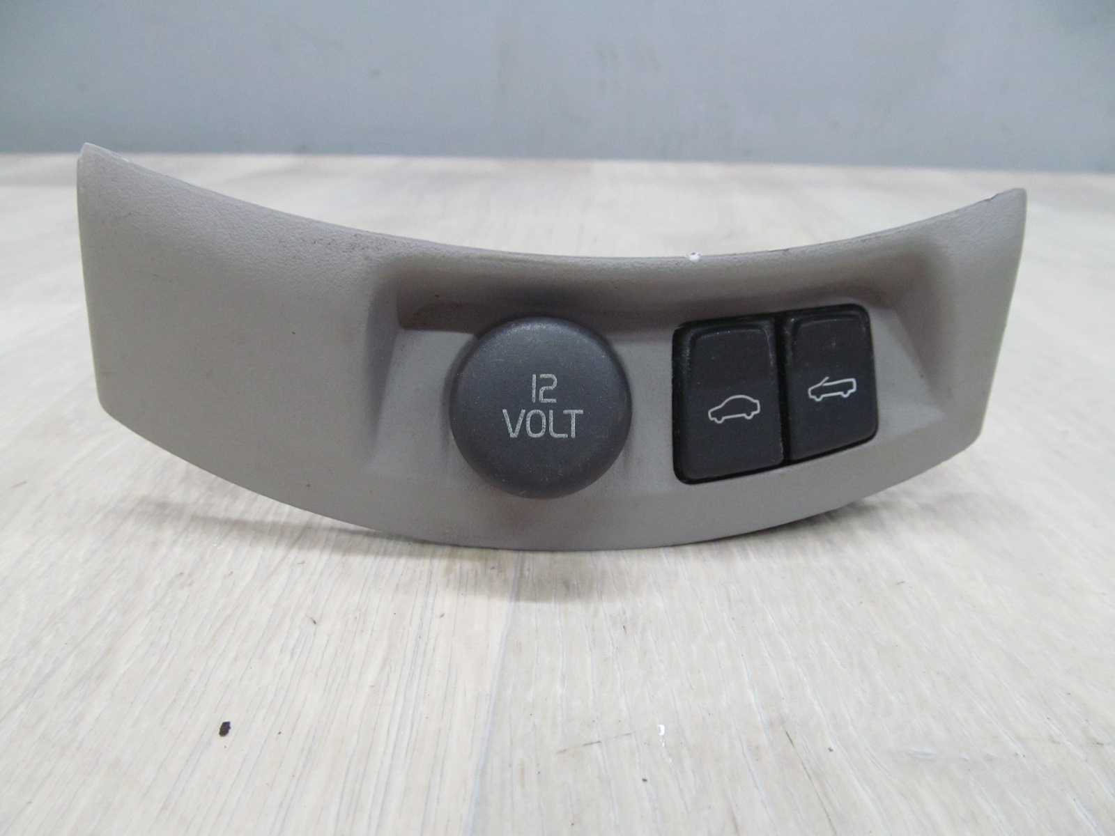 VOLVO C70 06-13 PANEL PRZELACZNIK DACHU ZAPALNICZKA 8686026 30710535