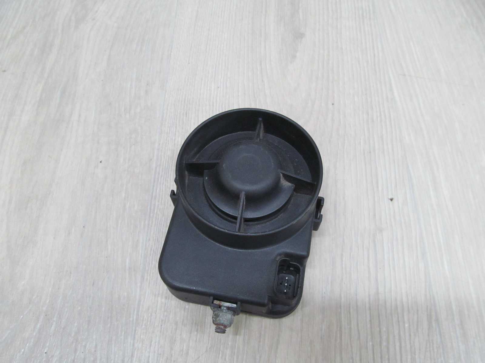 VOLVO C30 S40 V50 C70 06-13 SYRENA ALARMU 8696044
