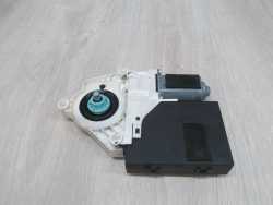 VOLVO C70 06-13 SILNICZEK SZYBY PRZOD LEWY 30773298AA 30784100