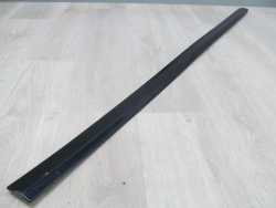 VOLVO C70 06-13 LISTWA DRZWI PRAWA 09466449 467-26