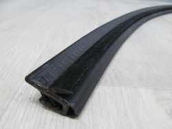 VOLVO C70 V50 06-13 KLAMRA ZAPINKA PASA BEZPIECZENSTWA PRAWA PRZOD 6013208