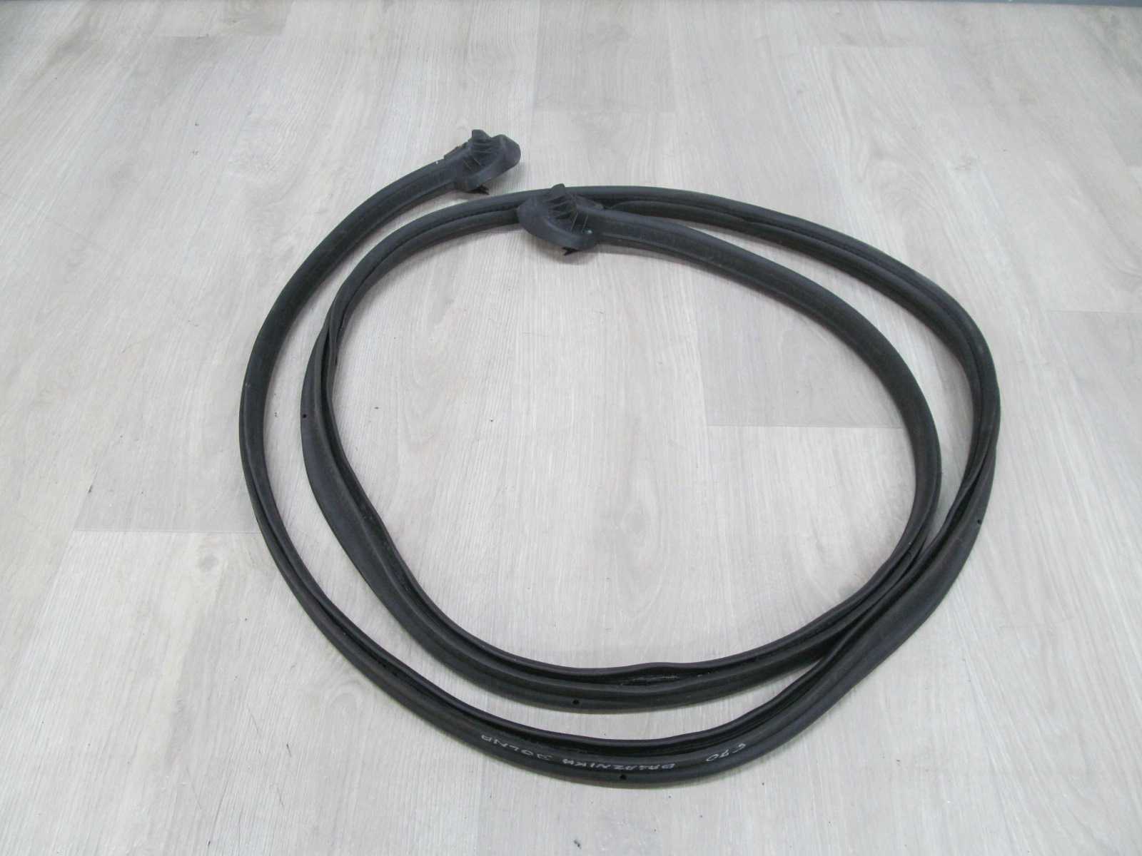 VOLVO C70 06-13 USZCZELKA KLAPY BAGAZNIKA 12380