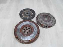 CITROEN PEUGEOT VOLVO 1.6 HDI SPRZEGLO KOLO DWUMASOWE 9647933380 3M51-7563-CF