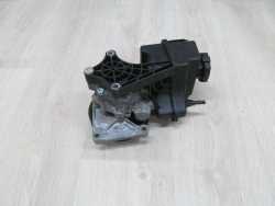 MB SPRINTER 906 651 POMPA WSPOMAGANIA A0064667801 7693900525 11-18