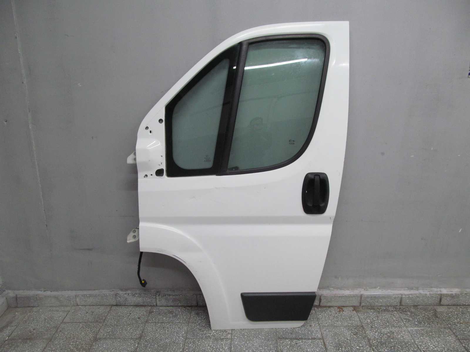 DUCATO BOXER JUMPER 06-20 DRZWI PRZOD LEWE 249