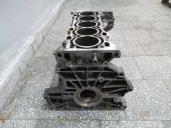 VOLVO S40 V50 C70 2.4 / 2.5 BLOK SILNIKA B5244S