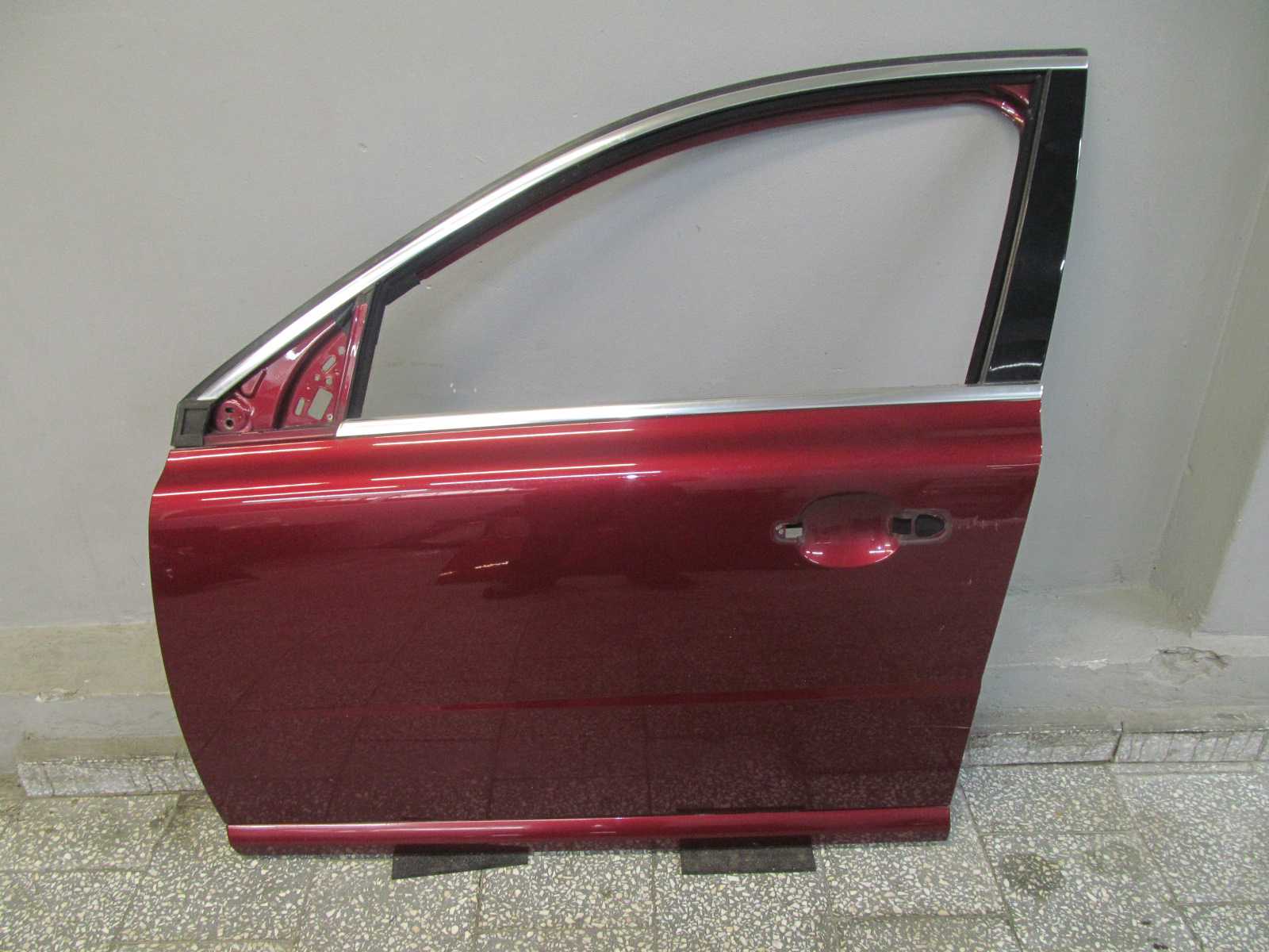 VOLVO S80 II V70 III 06-16 DRZWI PRZOD LEWE 454