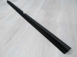 VOLVO S80 II V70 III 06-13 USZCZELKA LISTWA ZGARNIAJACA DRZWI PRZOD LEWA
