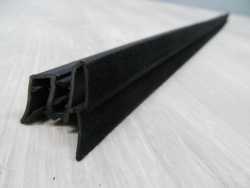VOLVO S80 II V70 III 06-13 USZCZELKA LISTWA ZGARNIAJACA DRZWI PRZOD LEWA