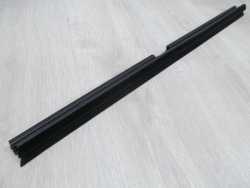 VOLVO S80 II 06-13 USZCZELKA LISTWA ZGARNIAJACA DRZWI TYL PRAWY