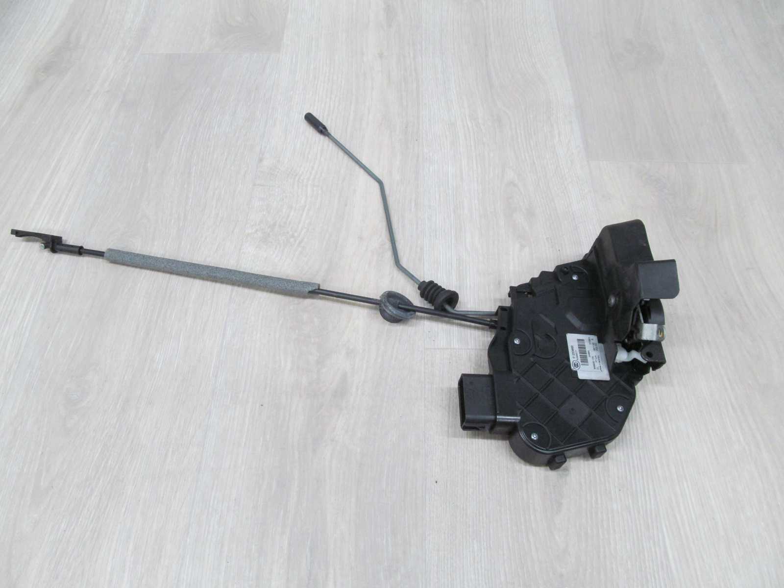 VOLVO S80 II V70 III 06-13 ZAMEK DRZWI PRZOD LEWY 31253665 986902-104