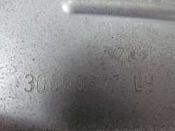 VOLVO S80 II V70 III 06-13 OSLONA MOCOWANIE ZAMKA TYL LEWY 30661074 30784202